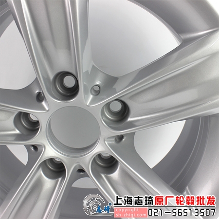 宝马320 16寸原装正品拆车轮毂