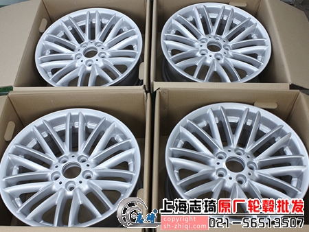 宝马745li二手18寸轮毂