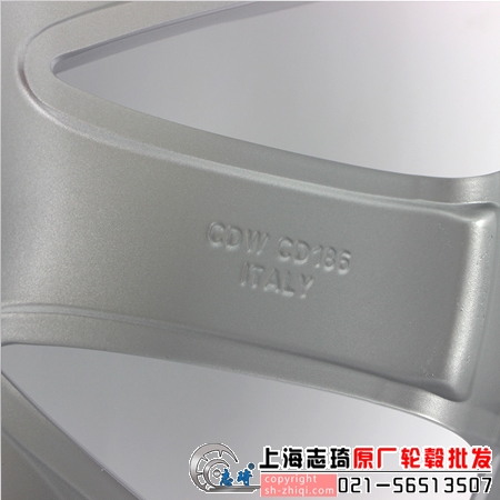 宝马740二手拆车18寸轮毂