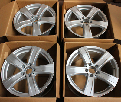 BC18寸原装轮毂S350