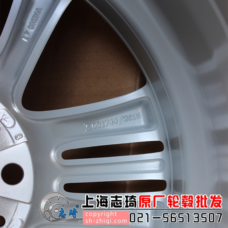17寸宝马320原装二手轮毂