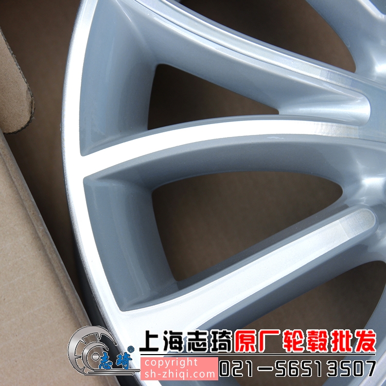 宝马525原装18寸二手正品轮毂