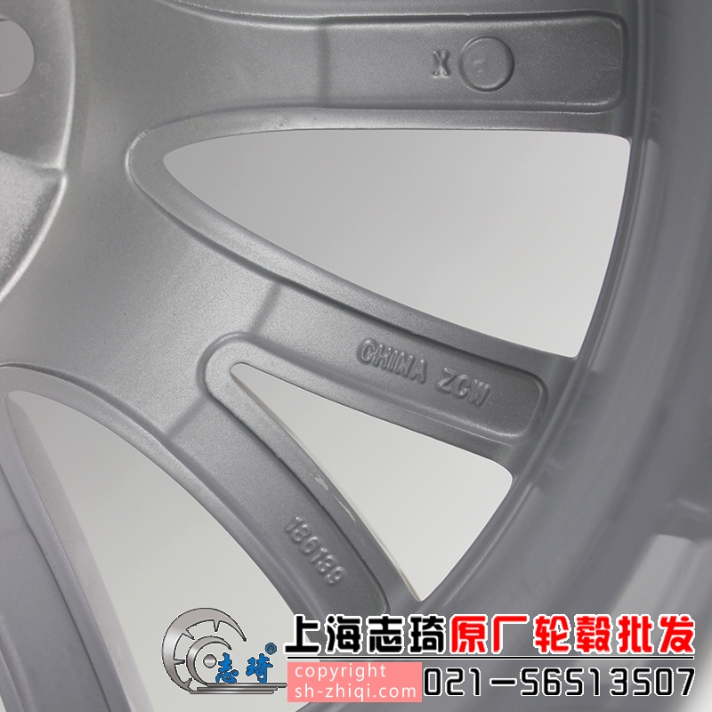 宝马525li豪华版原厂18寸二手轮毂