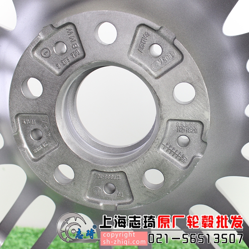 宝马m3原装18寸二手正品轮毂