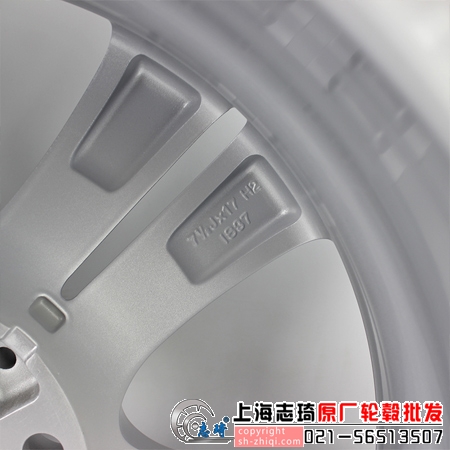 宝马392原装17寸拆车轮毂