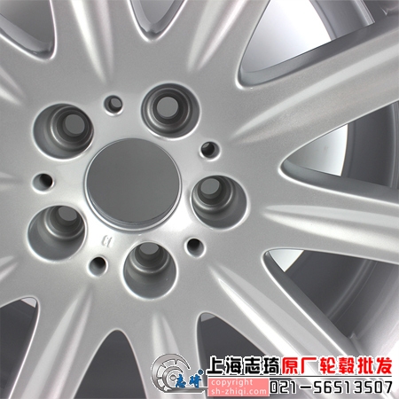宝马老款7系二手19寸轮毂