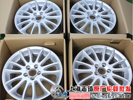 沃尔沃C30正品二手17寸轮毂