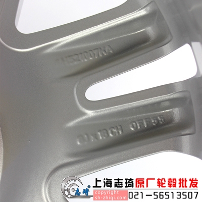 路虎神行者2二手18寸正品轮毂