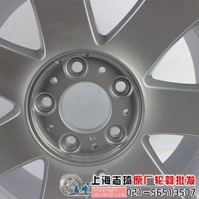 18寸宝马750二手正品轮毂