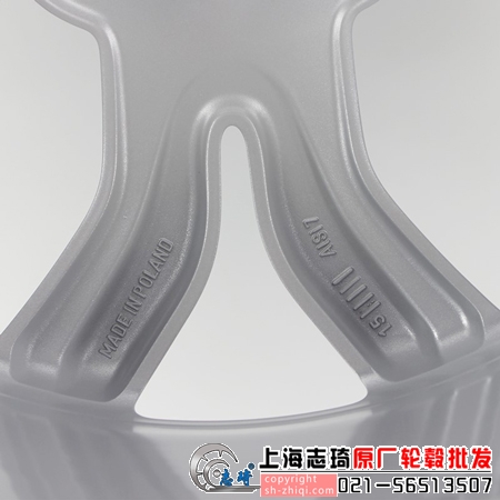 路虎发现原装19寸拆车轮毂