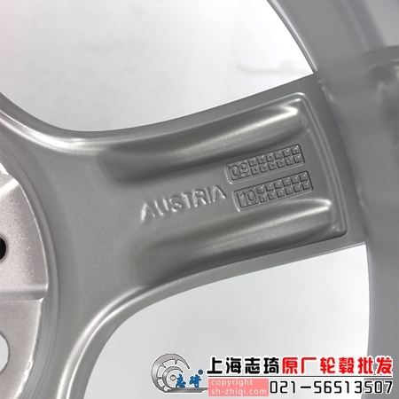 宝马z4原装17寸拆车轮毂