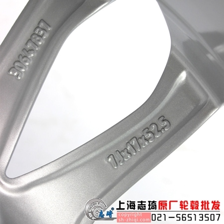17寸沃尔沃 c30原装二手轮毂