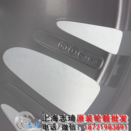宝马x5原装拆车轮毂19寸