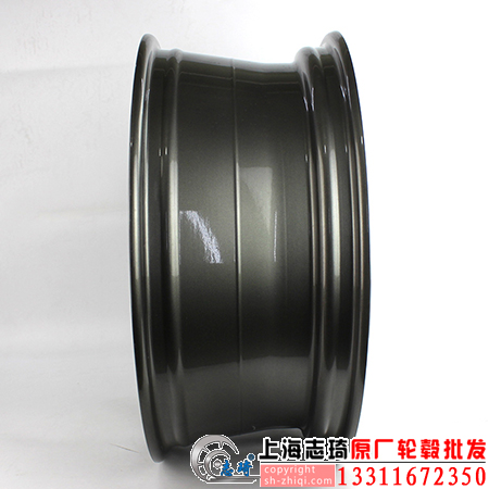 BCc200原厂拆车轮毂18寸