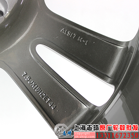 BCc200原厂拆车轮毂18寸
