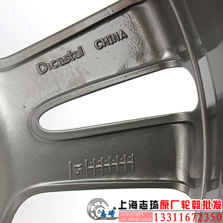 BCc200原厂拆车轮毂18寸